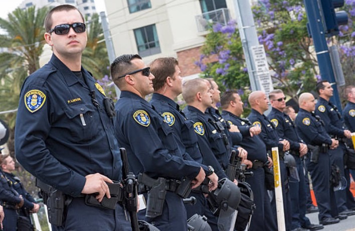 Requisiti per essere la polizia degli Stati Uniti 2022