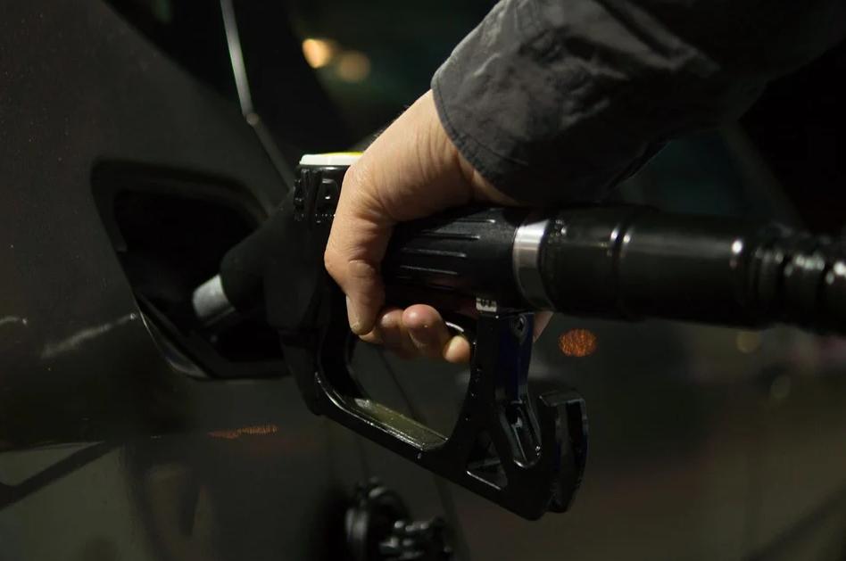 Quanto costa la benzina negli Stati Uniti?
