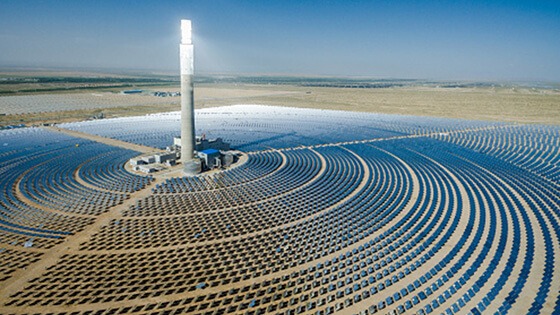 Rivoluzione energetica: centrali solari negli USA illuminano il futuro